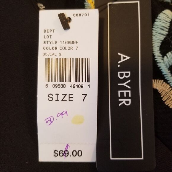 A. Byer Black Floral Embroidery Sheer Long Sleeve Dress Size 7 - Picture 7 of 9